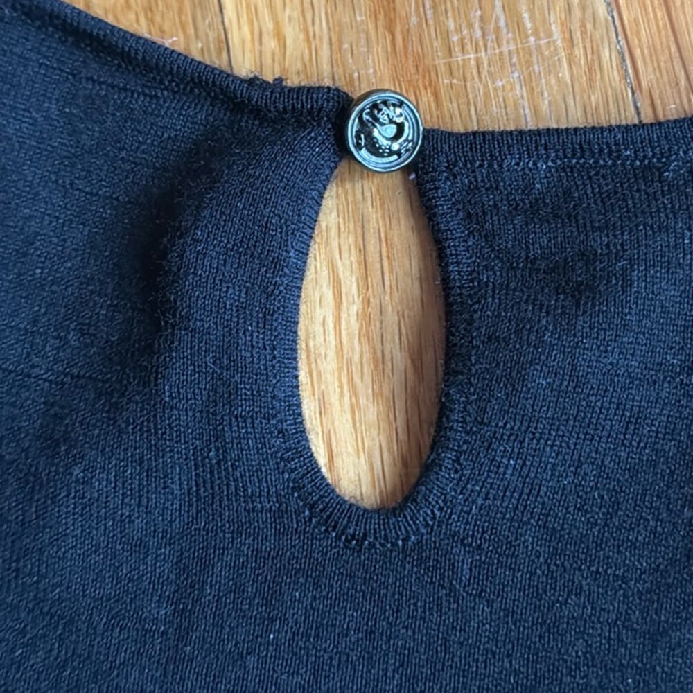 Chanel Sweater - image 3